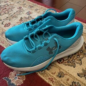Under Armour Turquoise Running Shoes